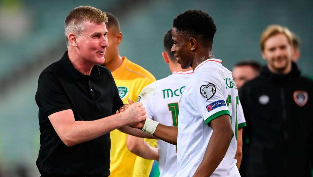 Peut-être que nous considérerons cette victoire à Bakou comme un tournant, mais il reste encore des problèmes à résoudre pour Stephen Kenny