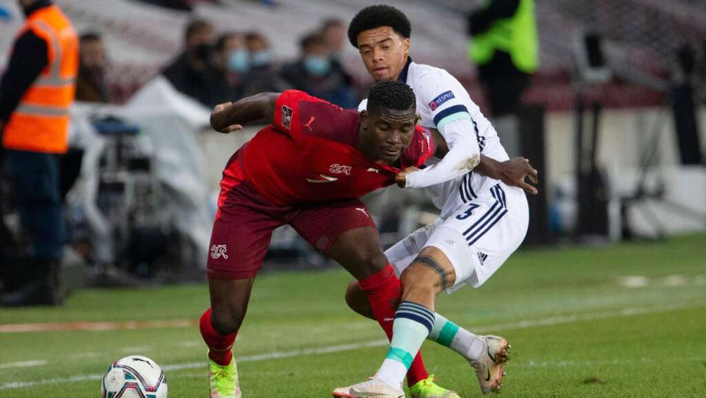 L’Irlande du Nord à dix subit un coup dur en Coupe du monde avec une défaite face à la Suisse