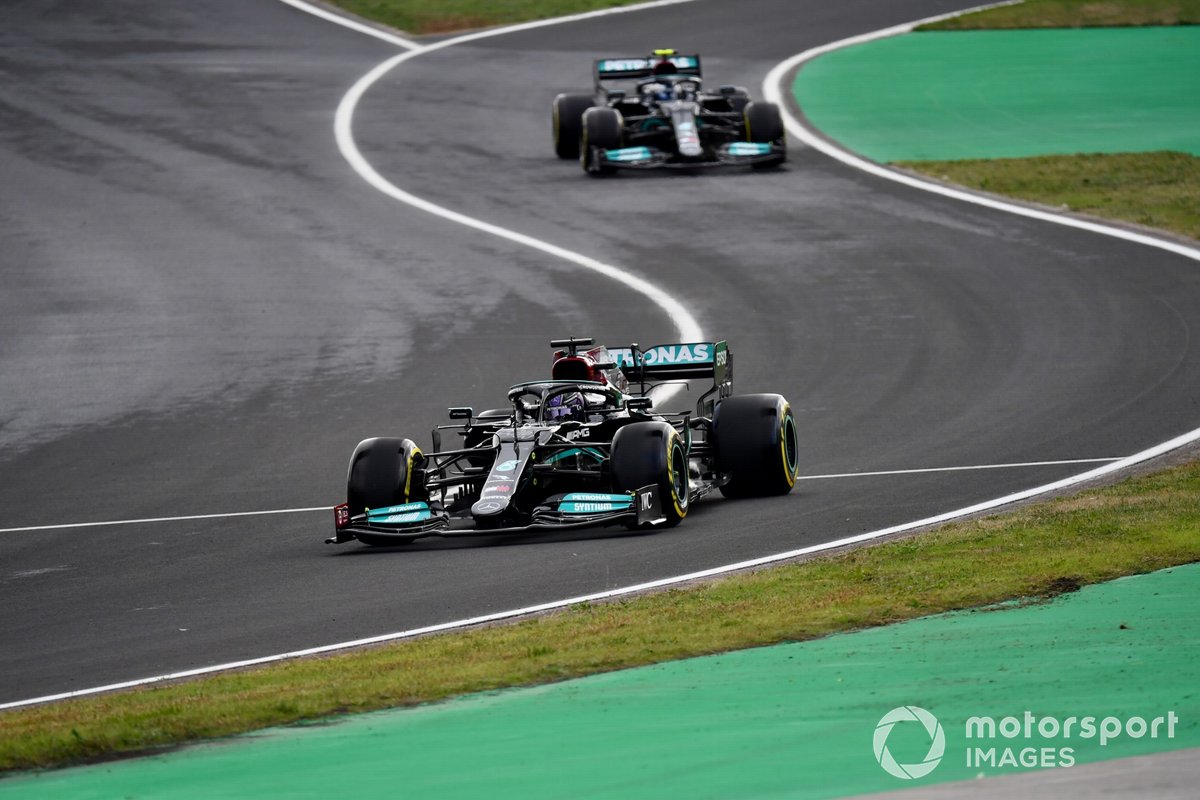 Lewis Hamilton, Mercedes W12, Valtteri Bottas, Mercedes W12
