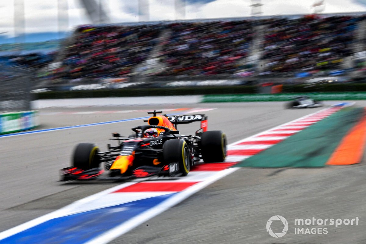 Max Verstappen, Red Bull Racing RB16B