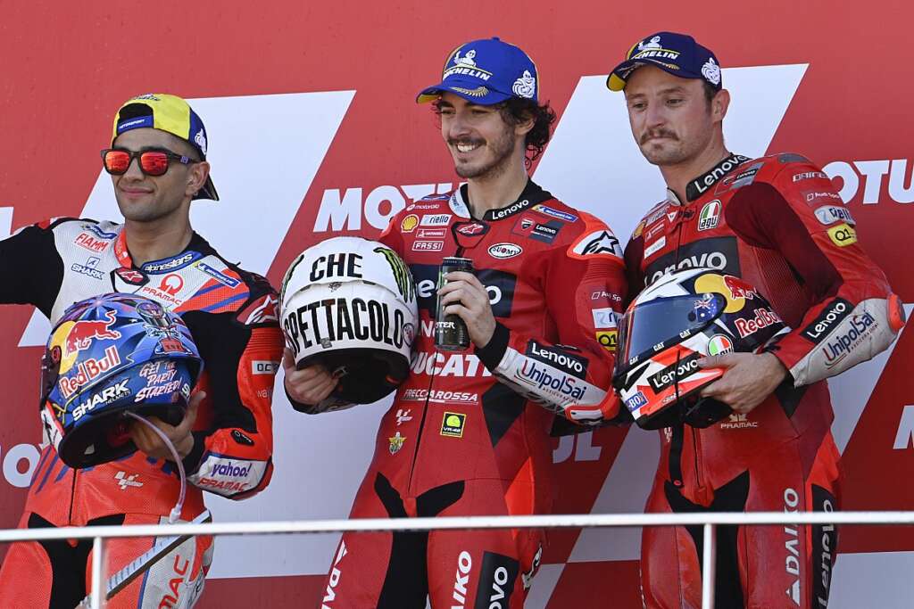 Le MotoGP de Valence remporte le « meilleur moyen possible » pour célébrer Rossi