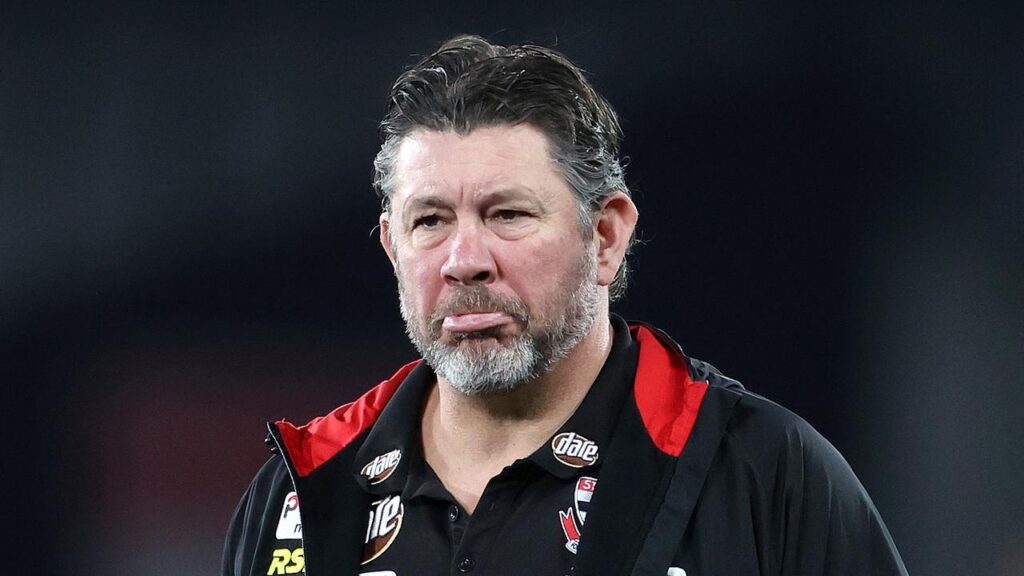 AFL 2022 : Brett Ratten, entraîneur de St Kilda, est licencié après examen du club.