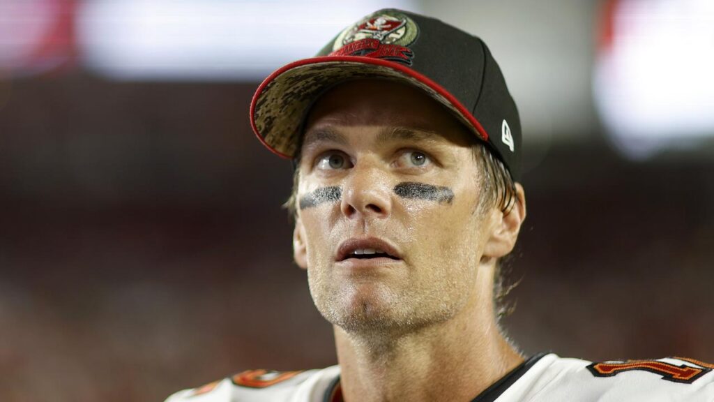 NFL 2022 : Tom Brady répond aux questions sur sa vie, Gisele Bündchen, Tampa Bay Buccaneers