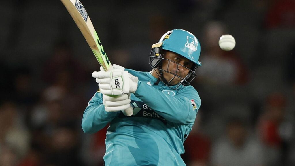Usman Khawaja fait exploser le Brisbane Heat pour qu’il gagne la finale de la BBL contre les Renegades de Melbourne.